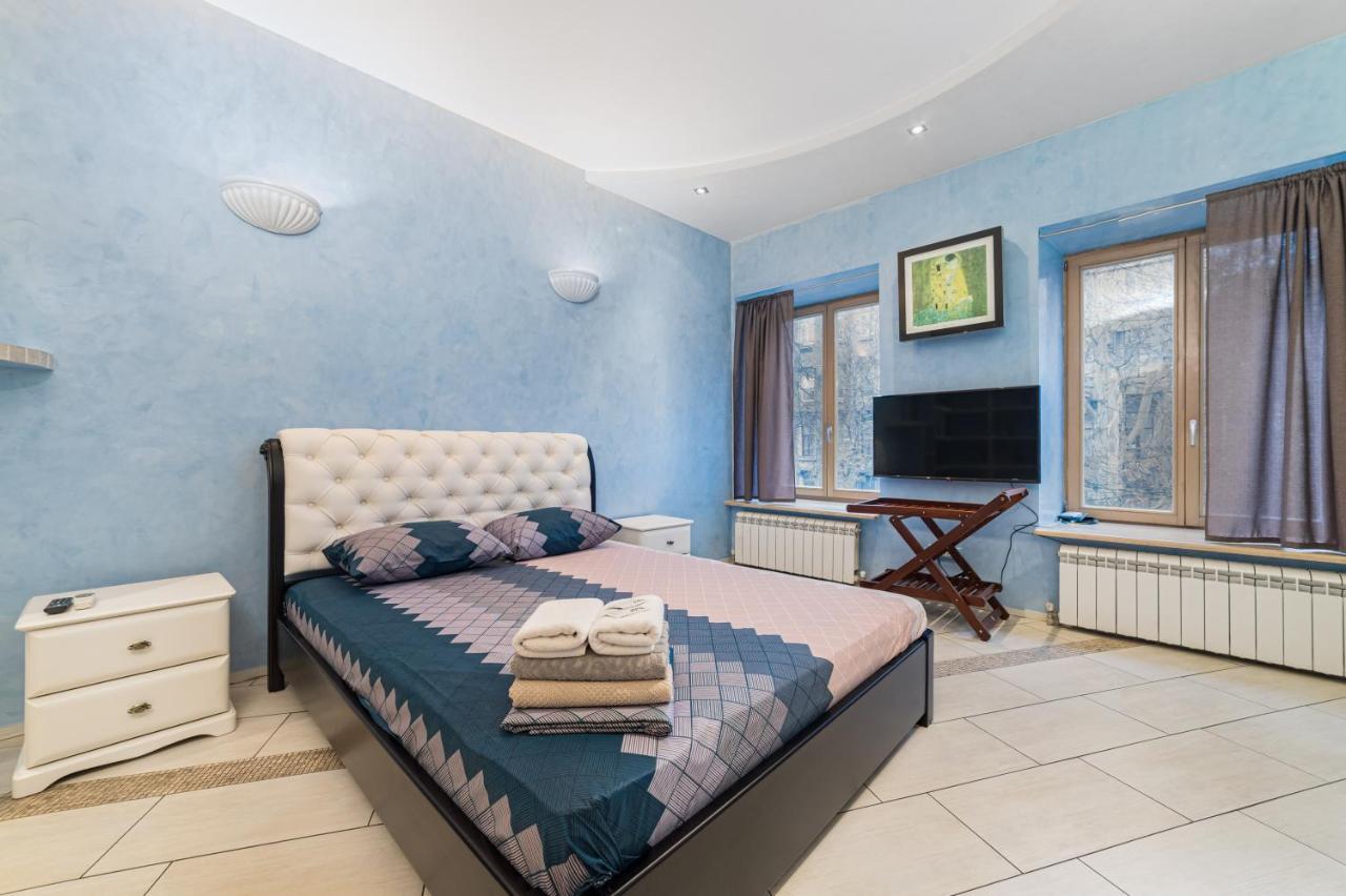 Classical Deribasivska 3-Bedrooms Apartment オデッサ エクステリア 写真
